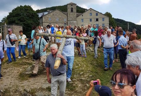 San pellegrino in Alpe in festa